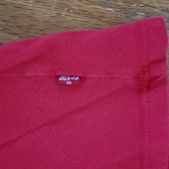 Levi's top - Picture 2 of 5